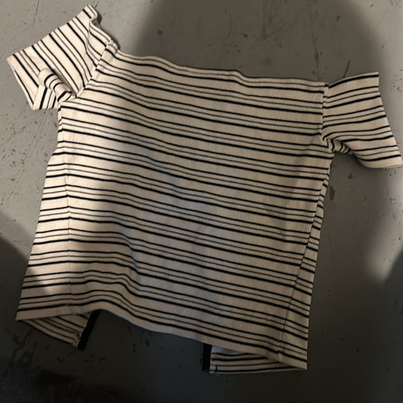 Top shop off the shoulder top - Picture 2 of 2